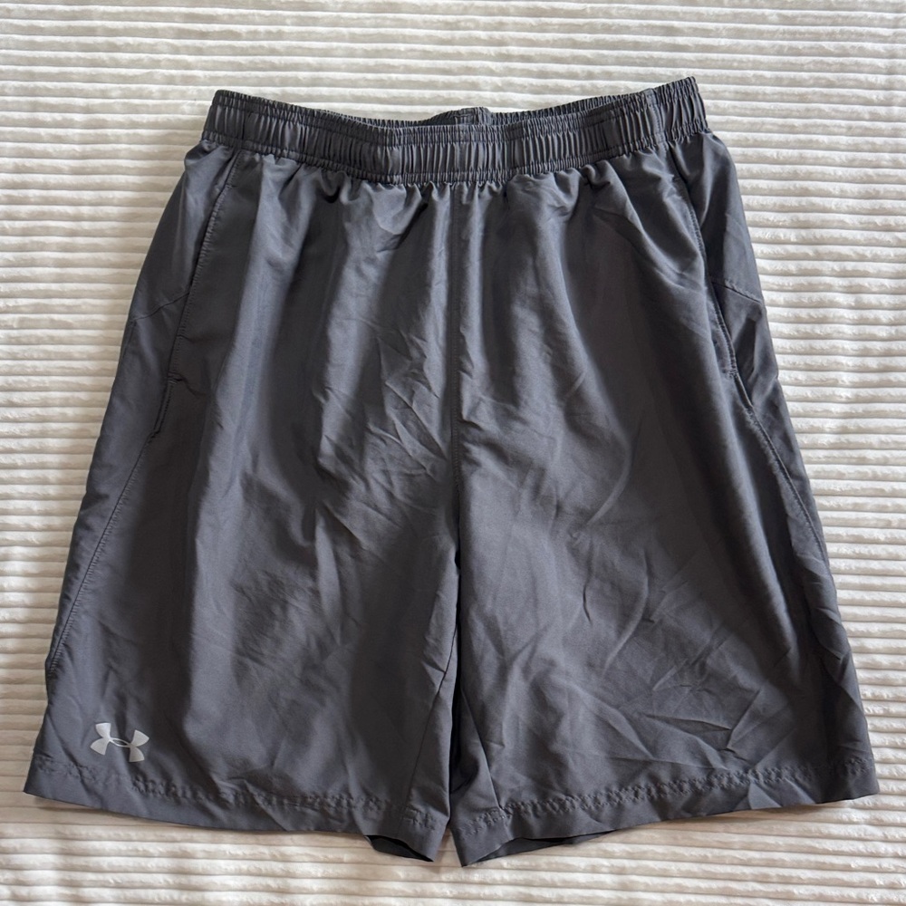 Under Armour Mens Shorts Gray Lined Running Pockets Elastic Fitted Large